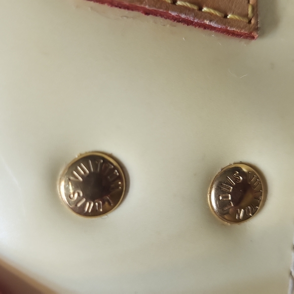 Tote - Picture 8 of 12